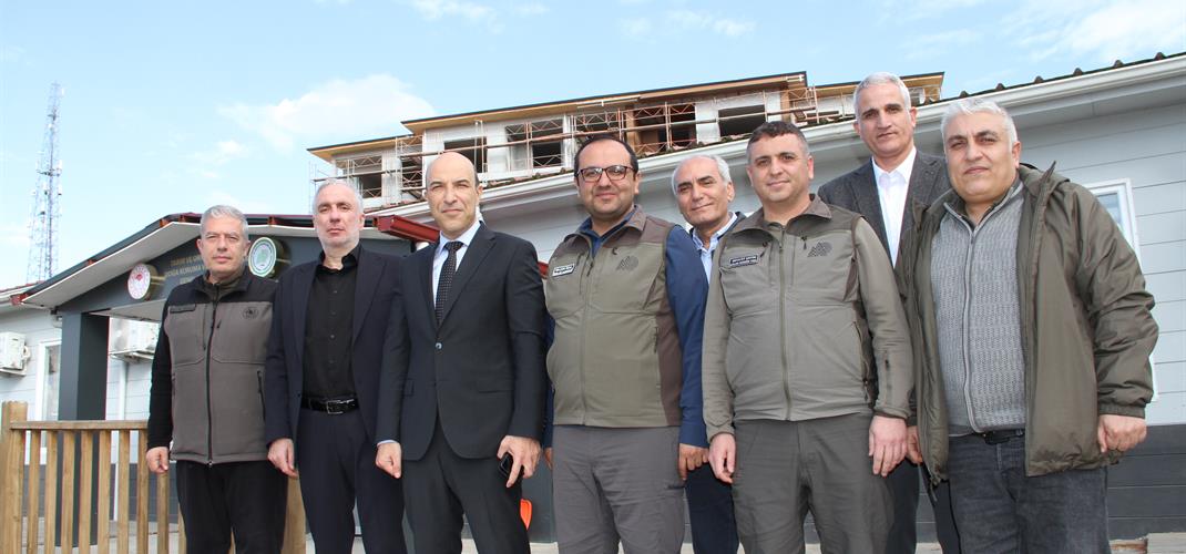 Elazığ Orman Bölge Müdürlüğümüzden , Bölge Müdürümüz Sayın Selçuk ÖCAL'a Anlamlı Ziyaret...