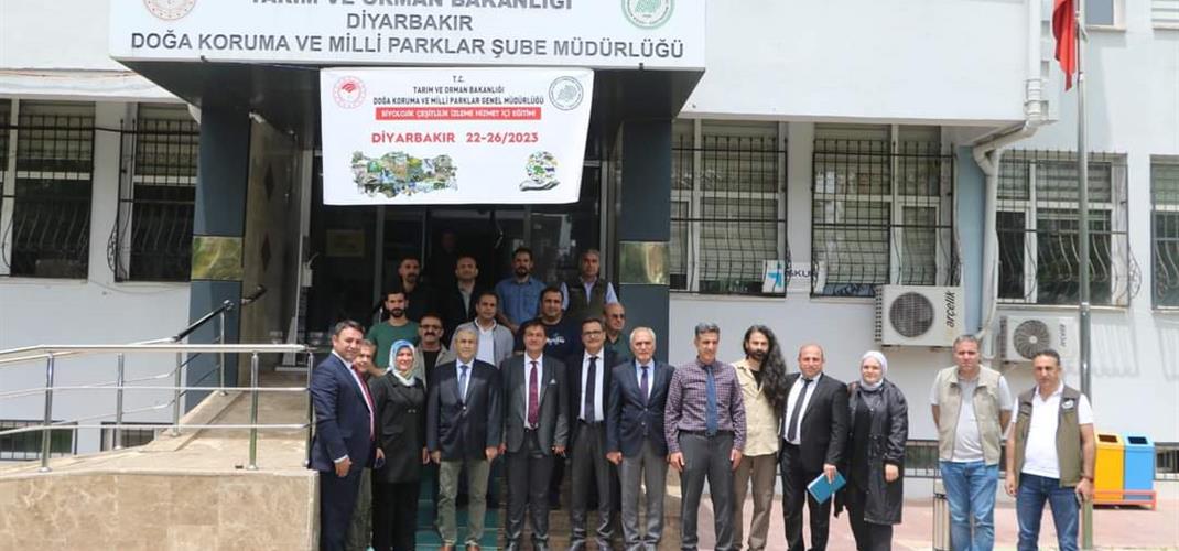 Bölge Müdürümüz, Diyarbakır İlinde Düzenlenen Biyolojik Çeşitliliğin İzlenmesinde Kapasite Arttırımı Projesi Kapsamında Düzenlenen Hizmetiçi Eğitime Katıldılar.